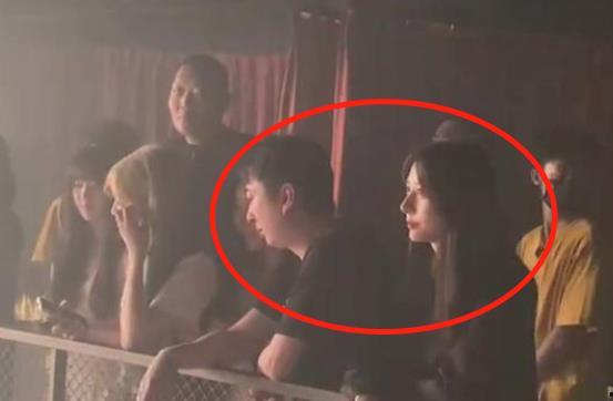 康县网红二饼事件吃瓜,揭秘网络红人背后的争议与真相 第3张 康县网红二饼事件吃瓜,揭秘网络红人背后的争议与真相 第3张