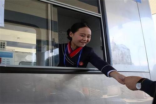 高速公路收费员爆料视频,揭秘收费内幕与真实工作现状  第2张