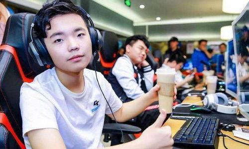 白衣教练爆料后续视频  第2张