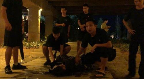 跳崖女的弟弟爆料了视频,视频背后隐藏的惊人内幕  第3张