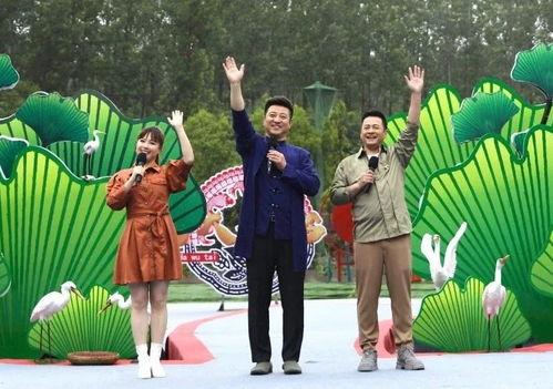 西安滨河爆料事件视频最新,视频揭露惊人真相,网友热议不断 第2张 西安滨河爆料事件视频最新,视频揭露惊人真相,网友热议不断 第2张