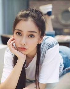 吃瓜爆料杨颖最新图片,清新气质引网友热议  第2张